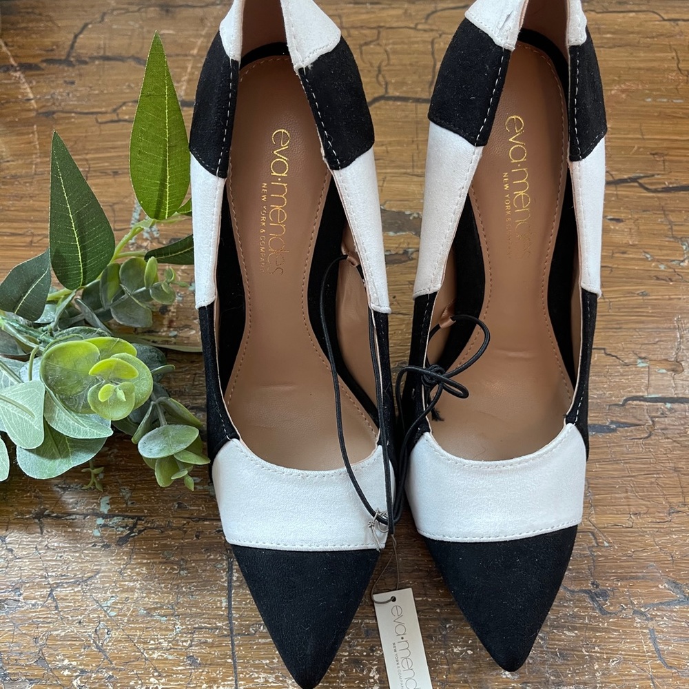 NWT New York & Co Heels